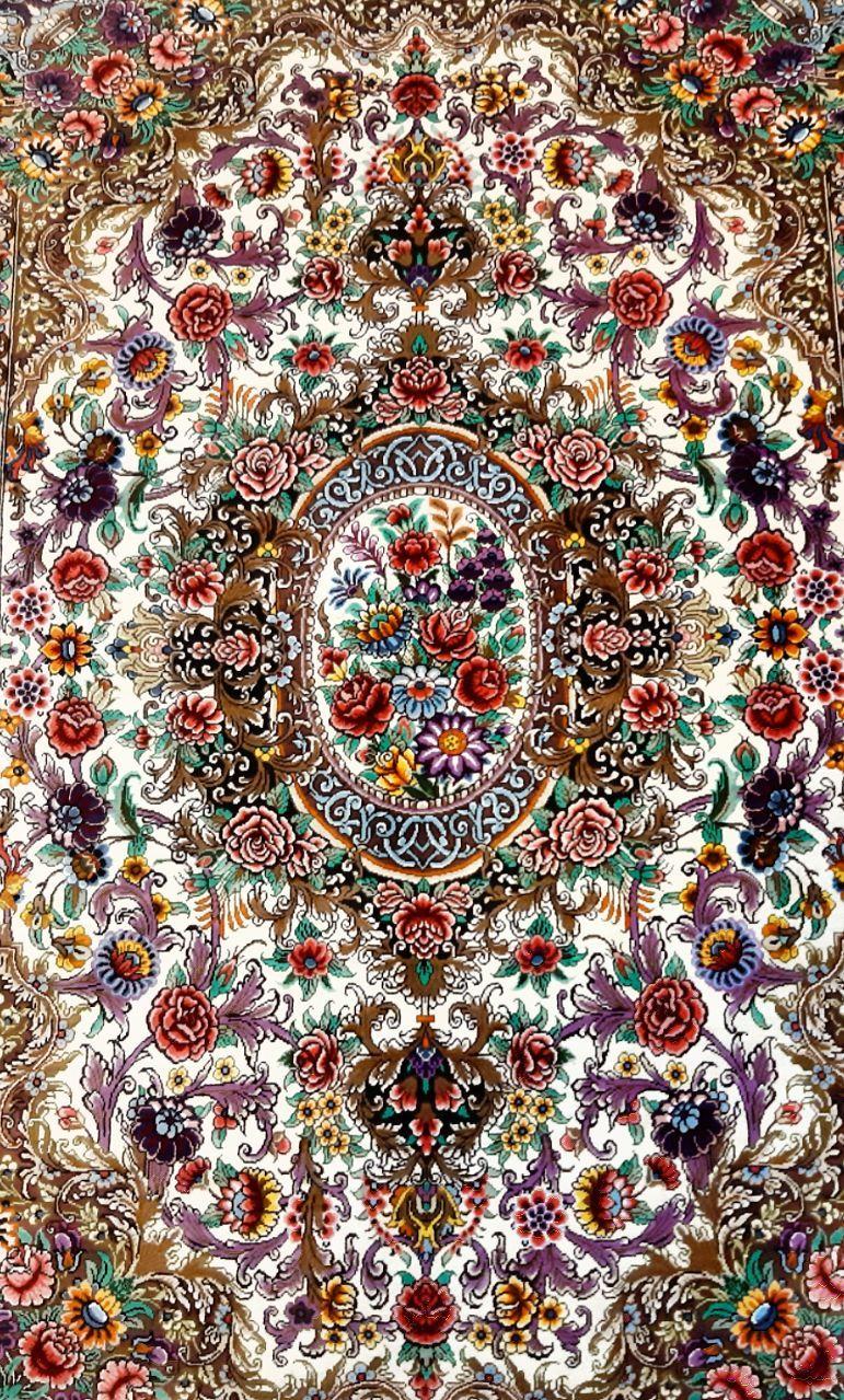 Silk Persian Rug 10527